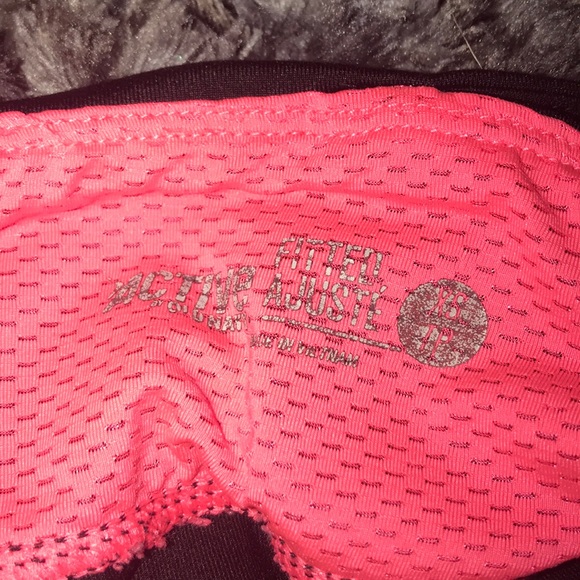 Old Navy Crop Leggings - Picture 3 of 3